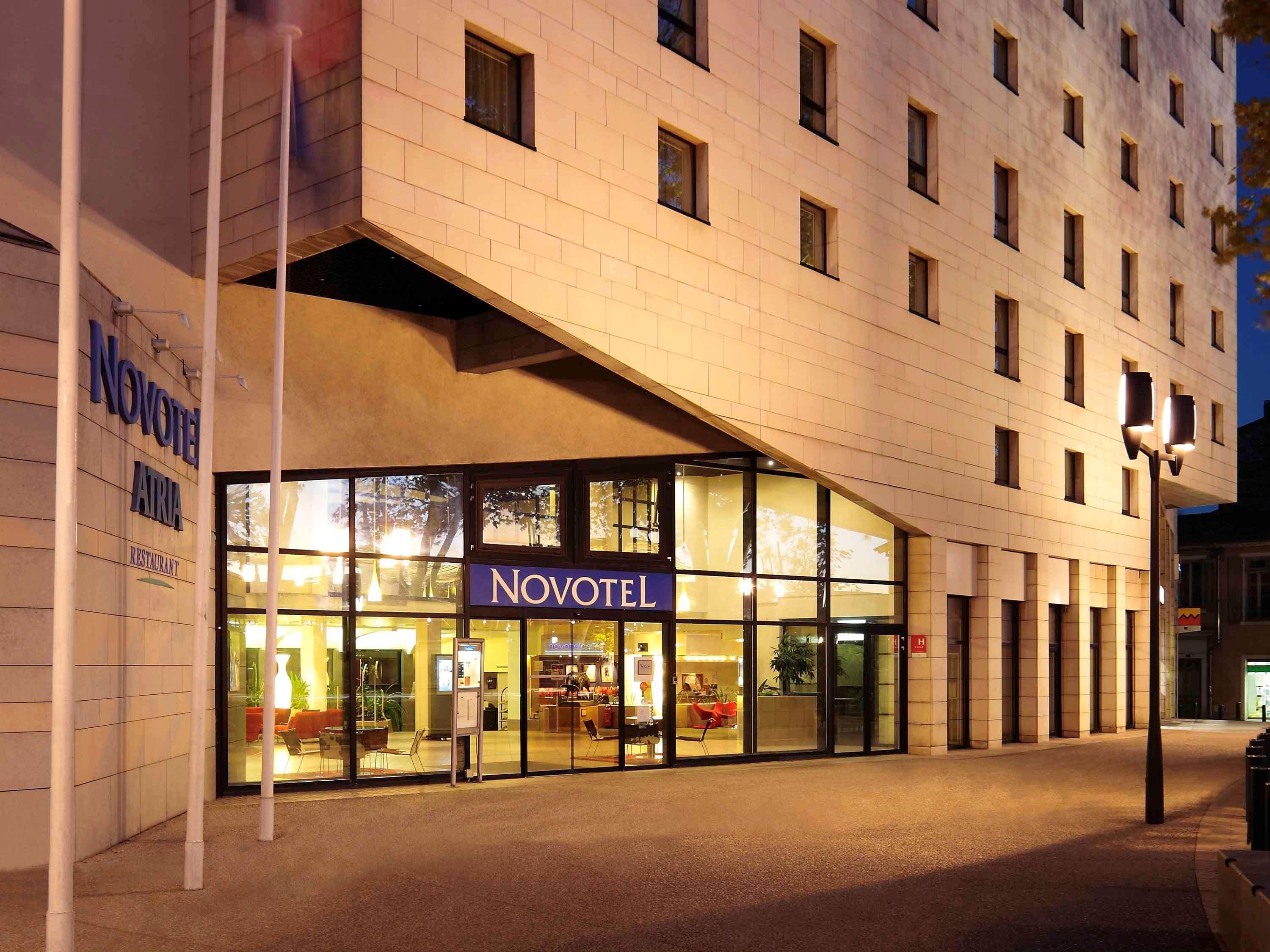 Novotel Atria Nimes Centre Kültér fotó