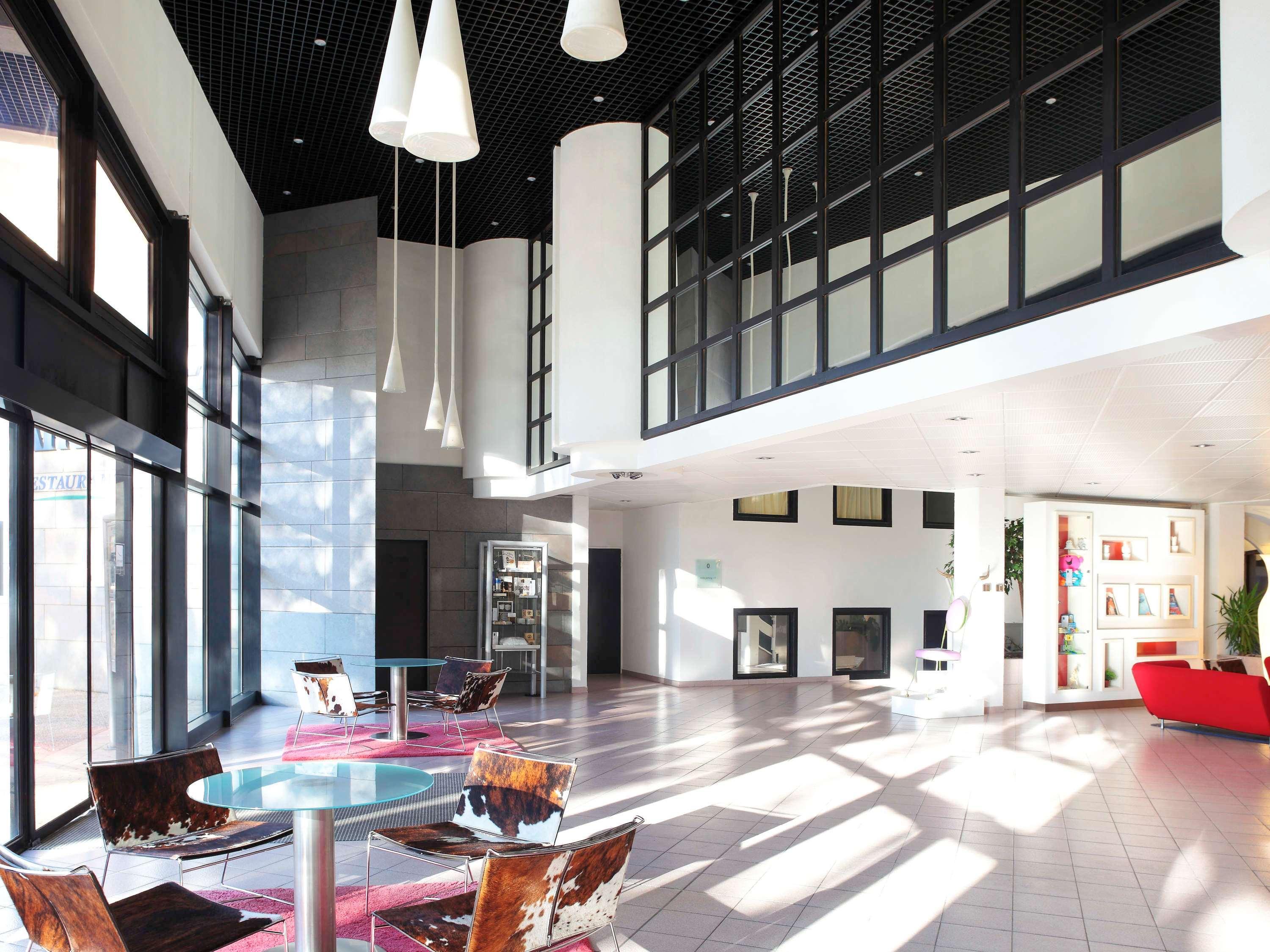 Novotel Atria Nimes Centre Kültér fotó