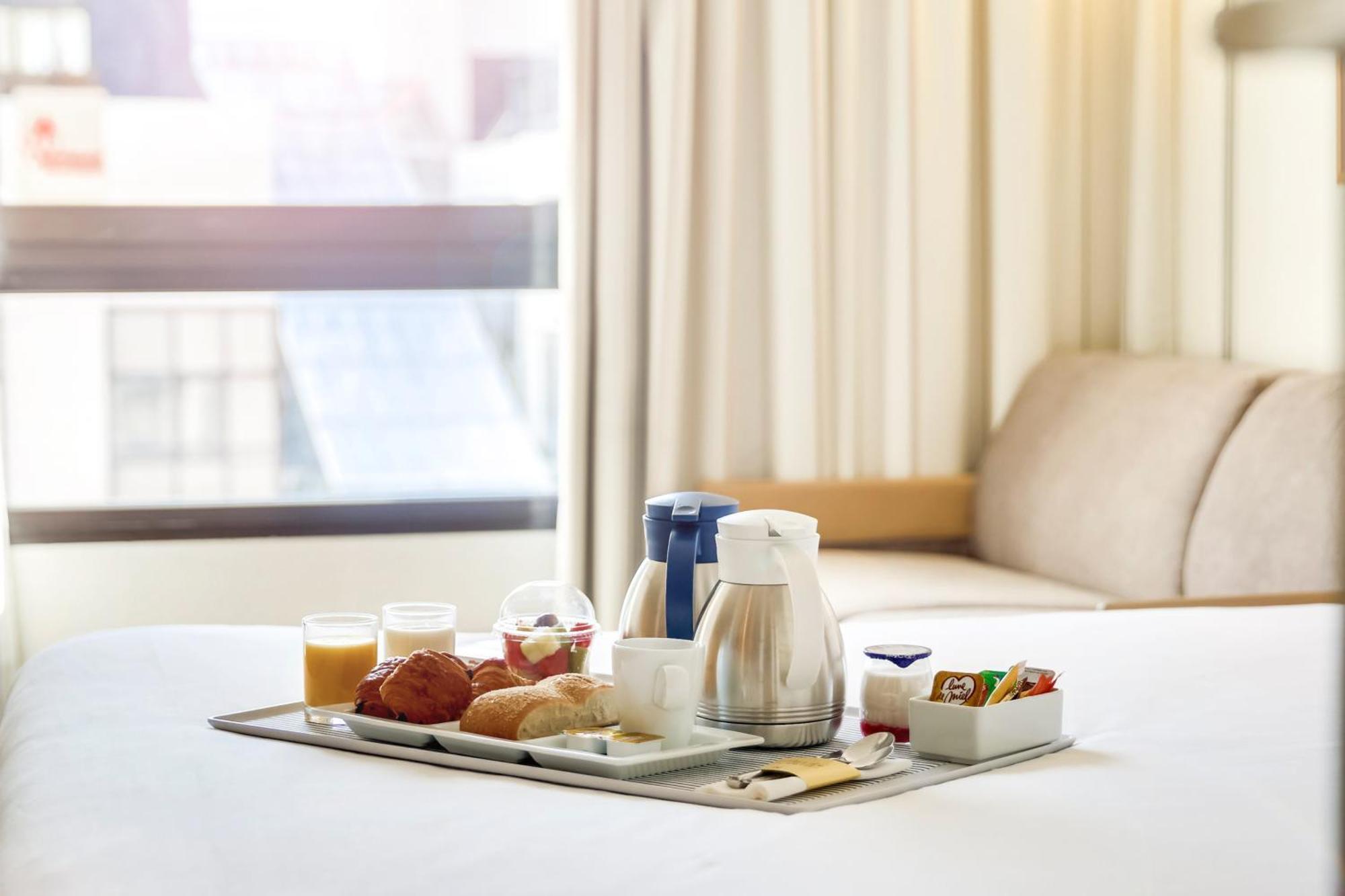 Novotel Atria Nimes Centre Kültér fotó