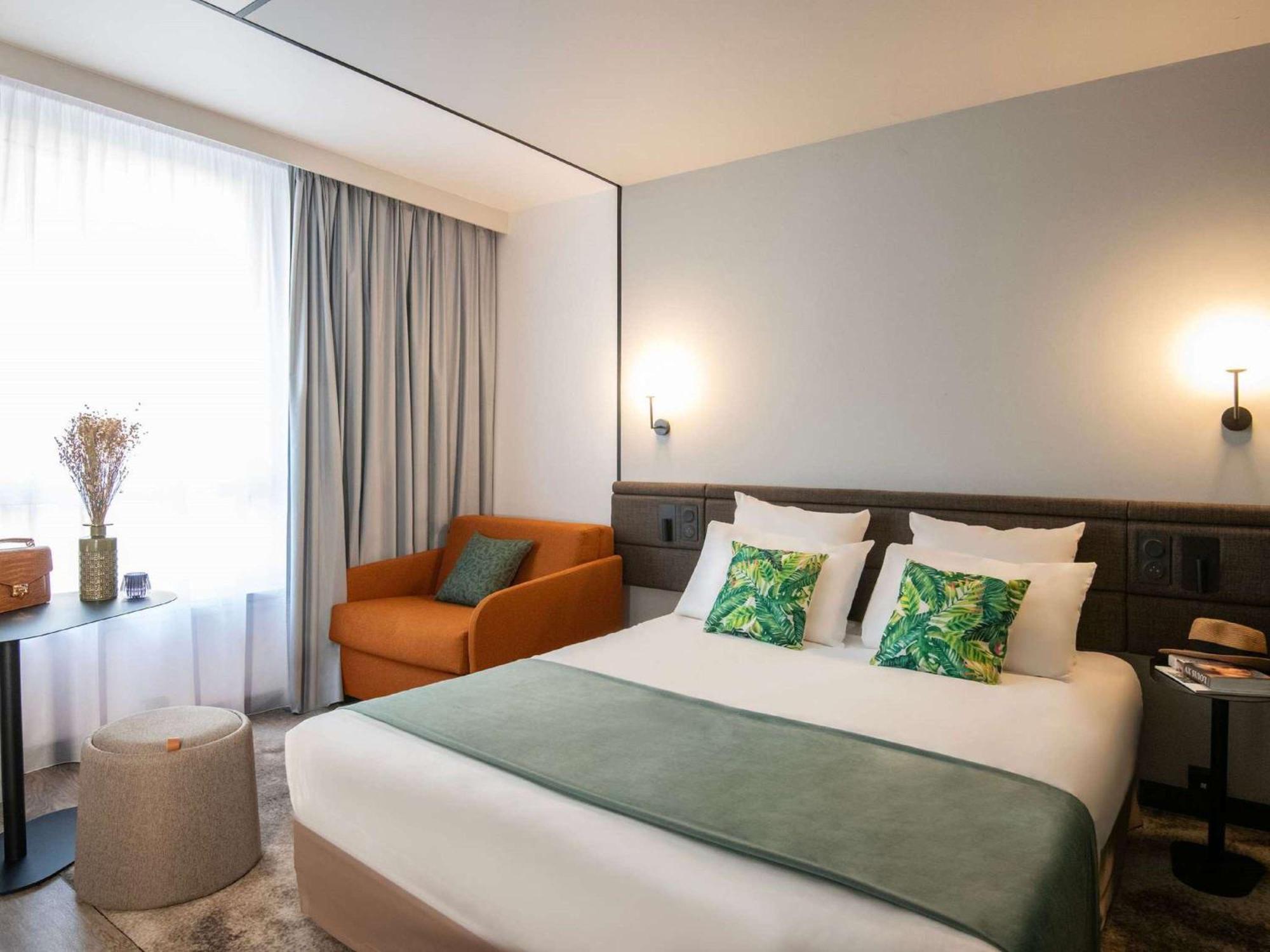 Novotel Atria Nimes Centre Kültér fotó